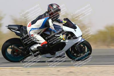 media/Mar-28-2022-Superbike Trackdays (Mon) [[b8603d0f67]]/Open Track Time/Turn 3 Inside/